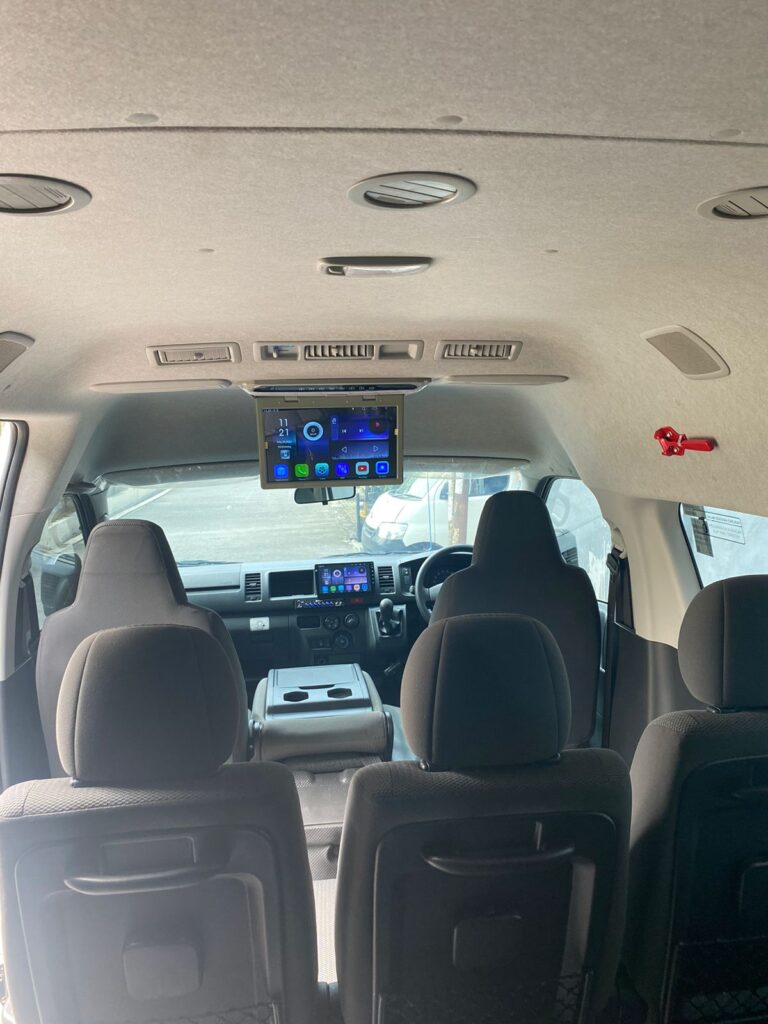 Jasa Sewa Hiace Jakarta